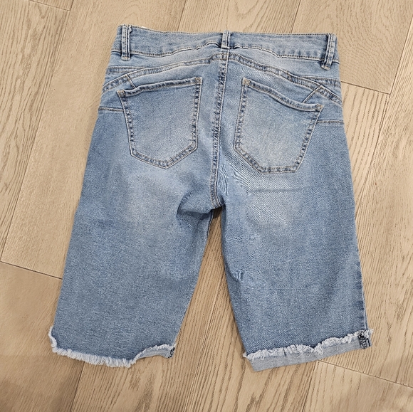 RIO Low Rise Bermuda Denim Shorts - Picture 3 of 3
